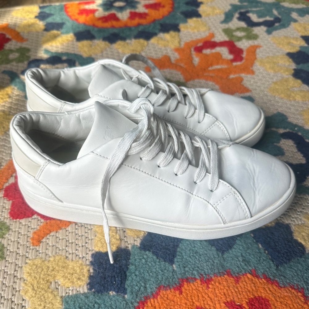 THOUSAND FELL lace up sneakers women’s size 9 1/2